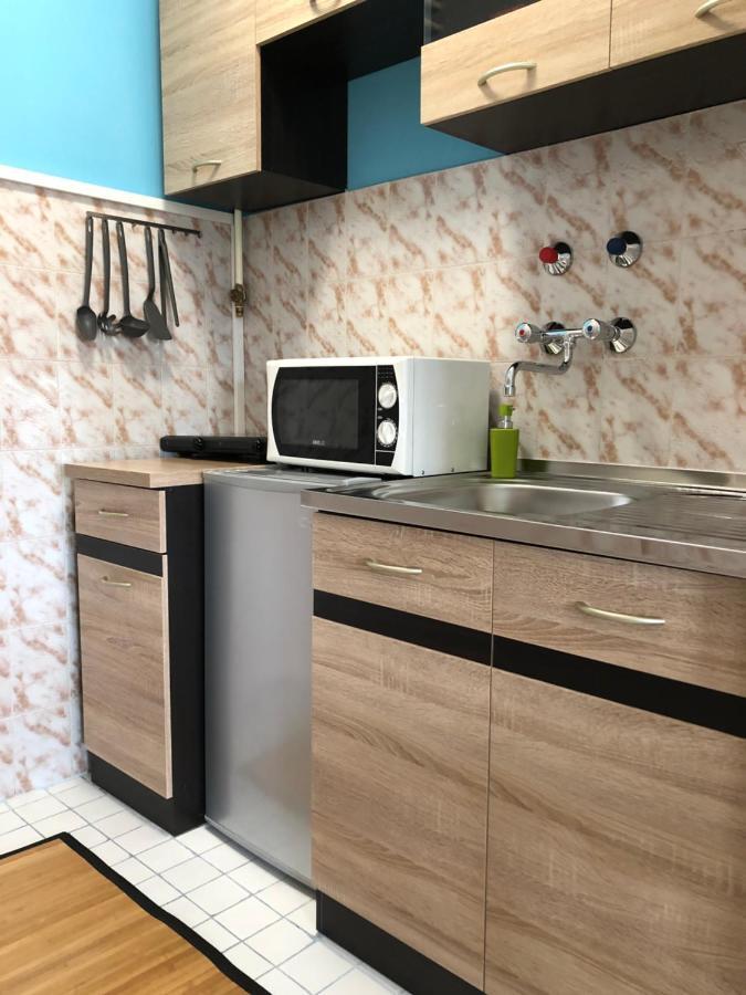 Happy Bunnies Apartman I - Gunarasfurdo Dombovar Exterior photo
